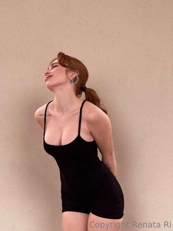 should i let my bare boobies out? ;))