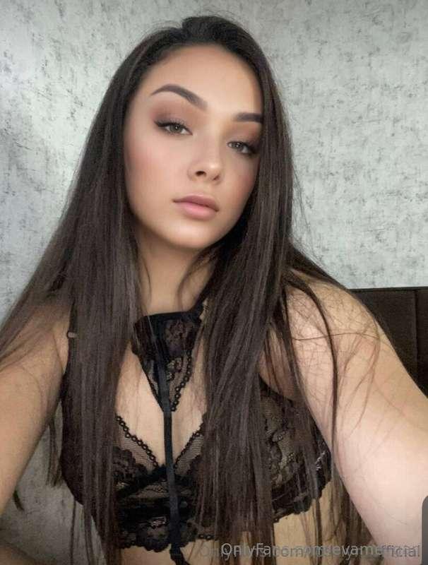 Just look at my lovely babe @jessierose_official 💋💋💋 Visit t..