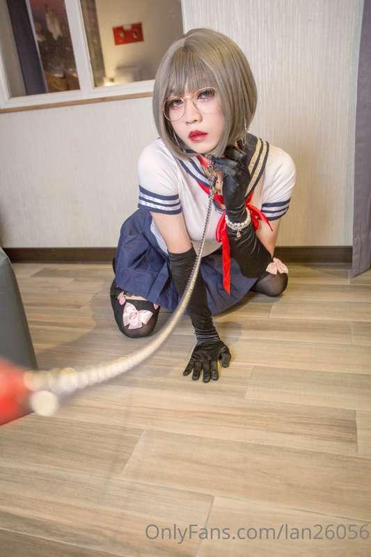 水手服狗狗  愛心絲襪