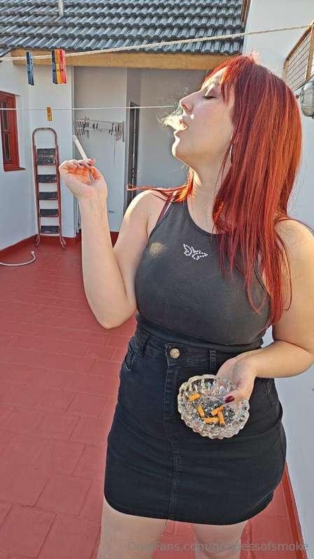 🌬️ Smoking Outdoors – Terrace Session 💨☀️Many of you have be..