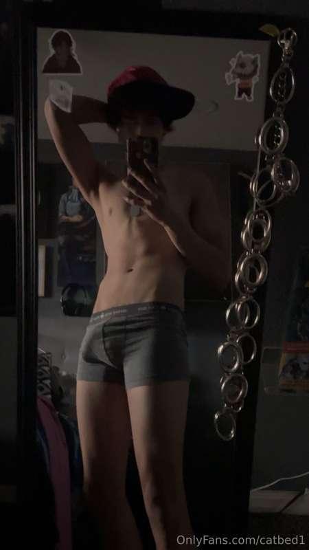 you like frat boys? ;)