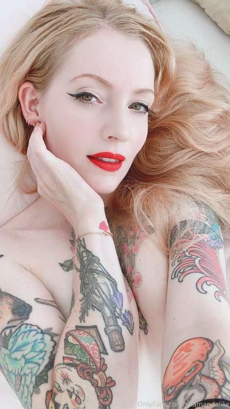 Do you like red lips? ❤️