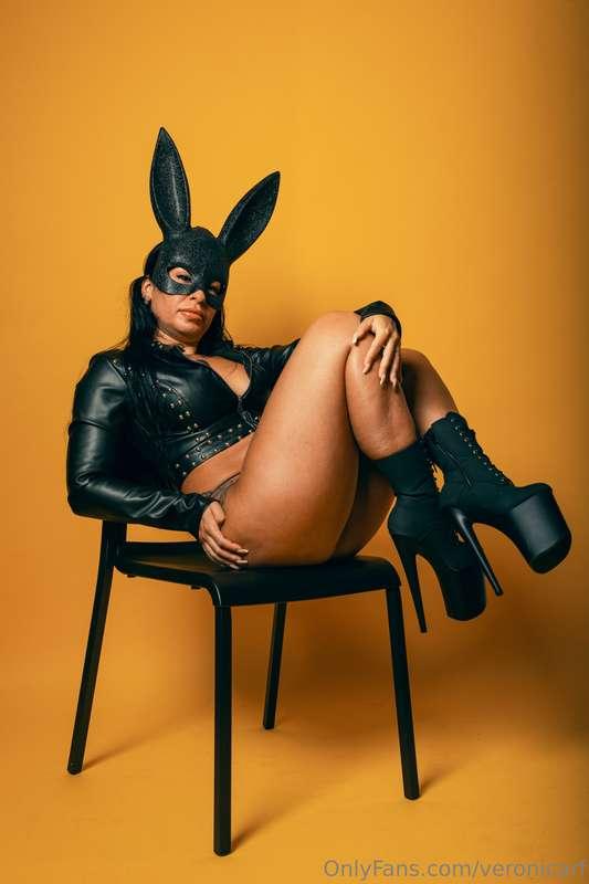Daddy, how abaut Dominate me on a Video Call or Sexting ❓️I'..