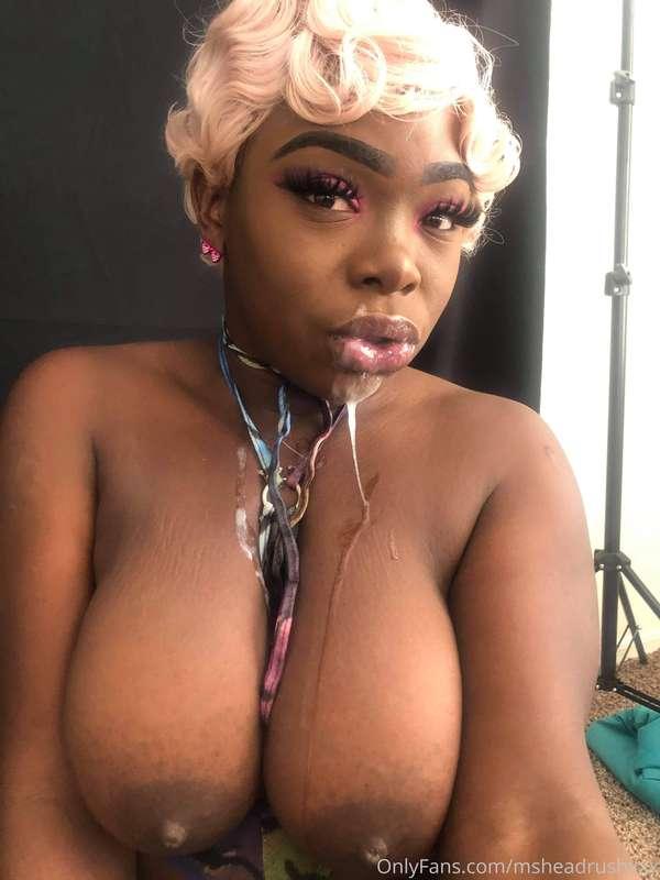 New video cummin soon 😋💦
