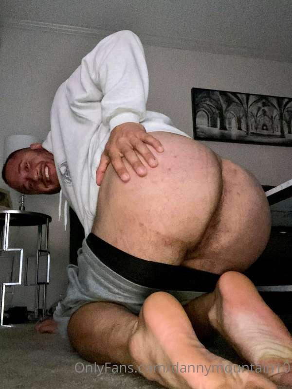 Cum and smell and kiss my ass 😈🍑😈🍑😈🍑