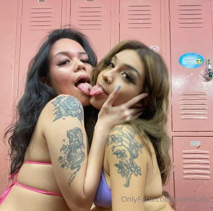 being silly with her💓