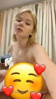 do you want hot selfies from me ? 💞