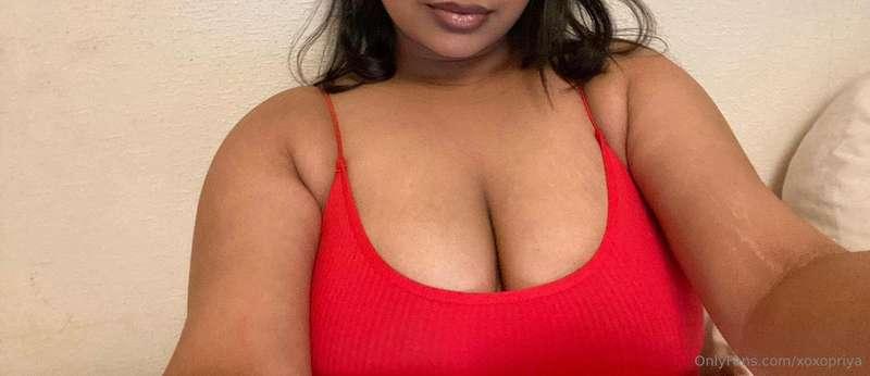  Caught myself looking this good & now I’m wondering who’s l..