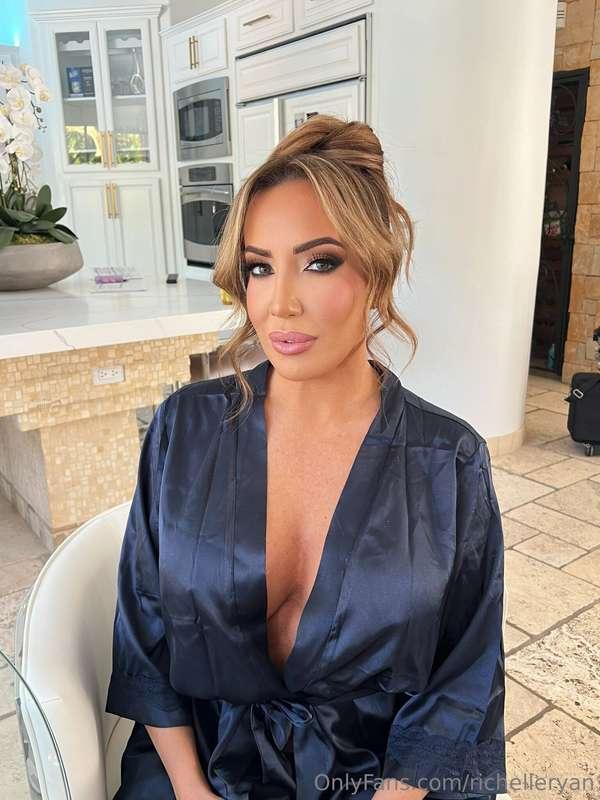 richelleryan main image