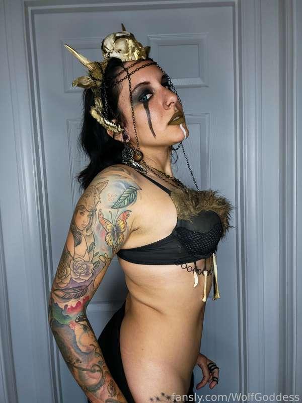 wolfgoddess image #1