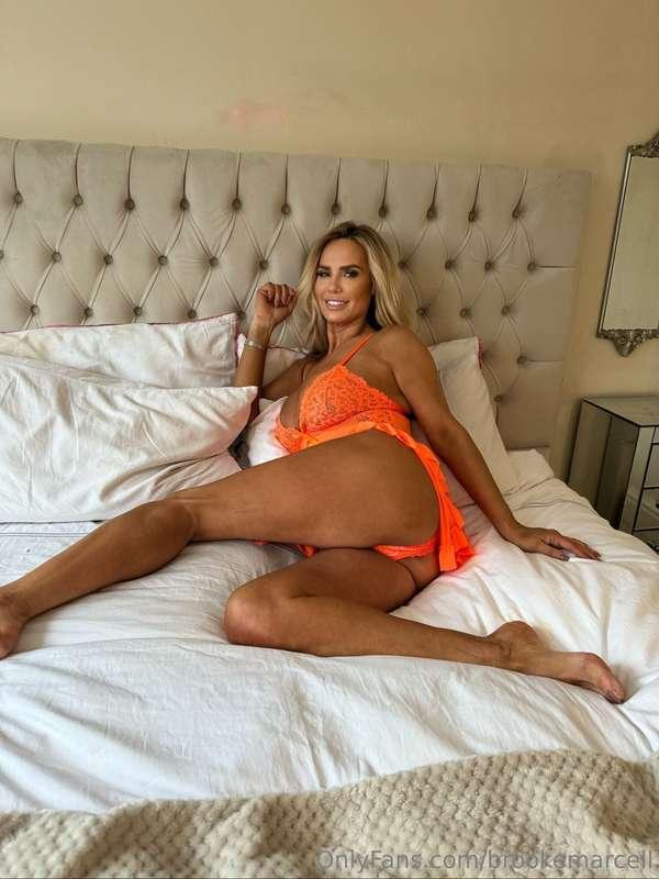 I'm your local badass MILF