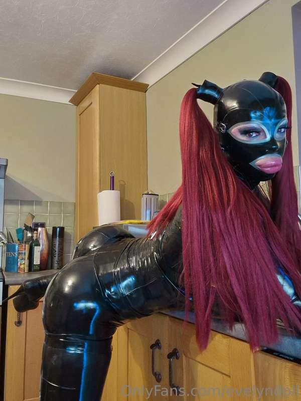 I love being bent over the kitchen sink....ass in the air ....