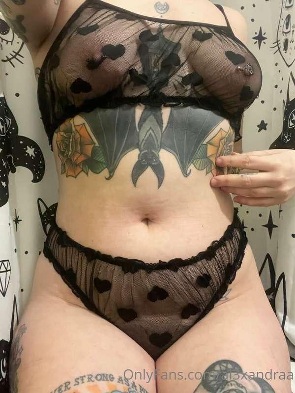 new set 🖤