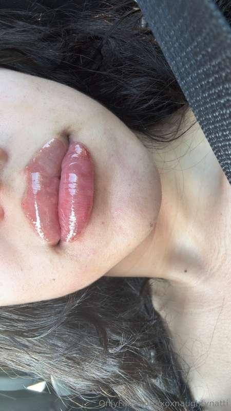 Mommy got another syringe a filler 💉💦👄 That makes two syring..