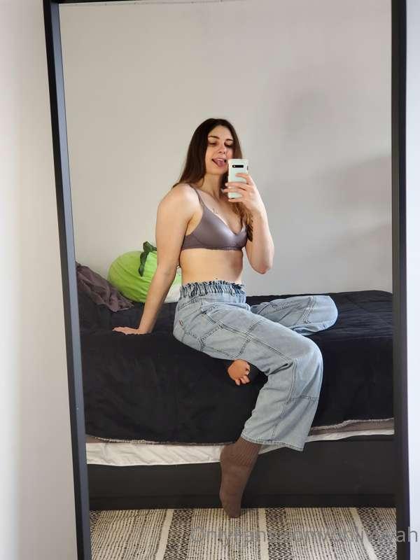 0hlivvy main image