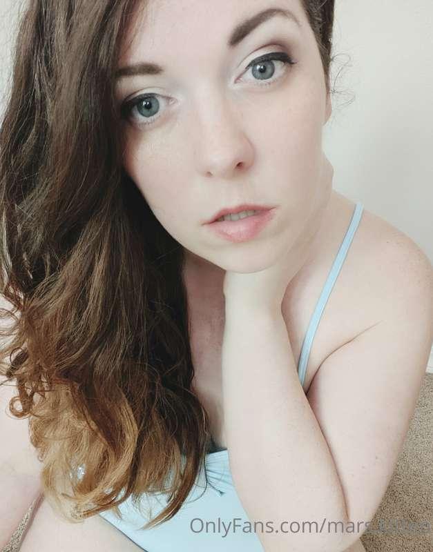 Dolled up with no where to go. <3