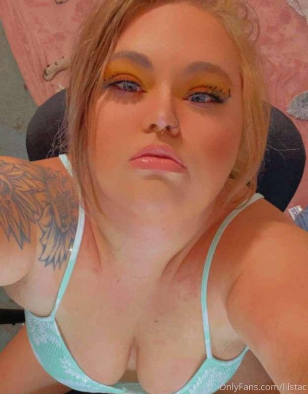 @macyattacky
