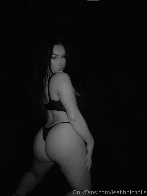 An ass that deserves to be worshipped...