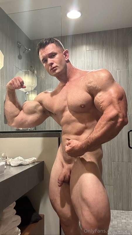 Hopping in the shower.. I’m gonna need to use your mouth fir..