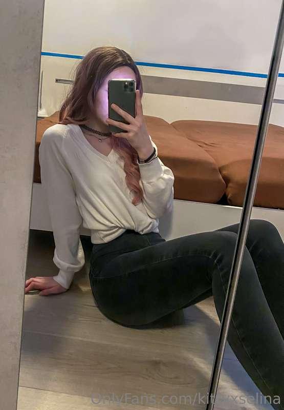 Wie läuft dein Abend so mein süßer? 😘 Schreib mir gerne ^^