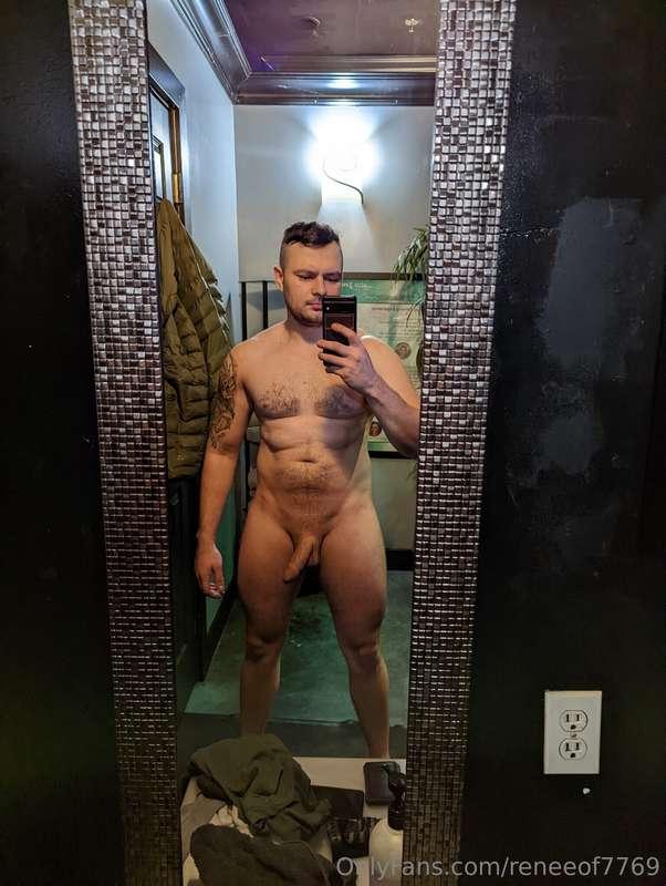 @jackoconnellxxx and i are going to be getting together this..