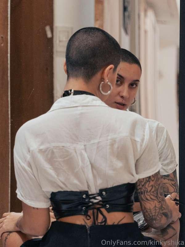 Caught you spying on me! 👀