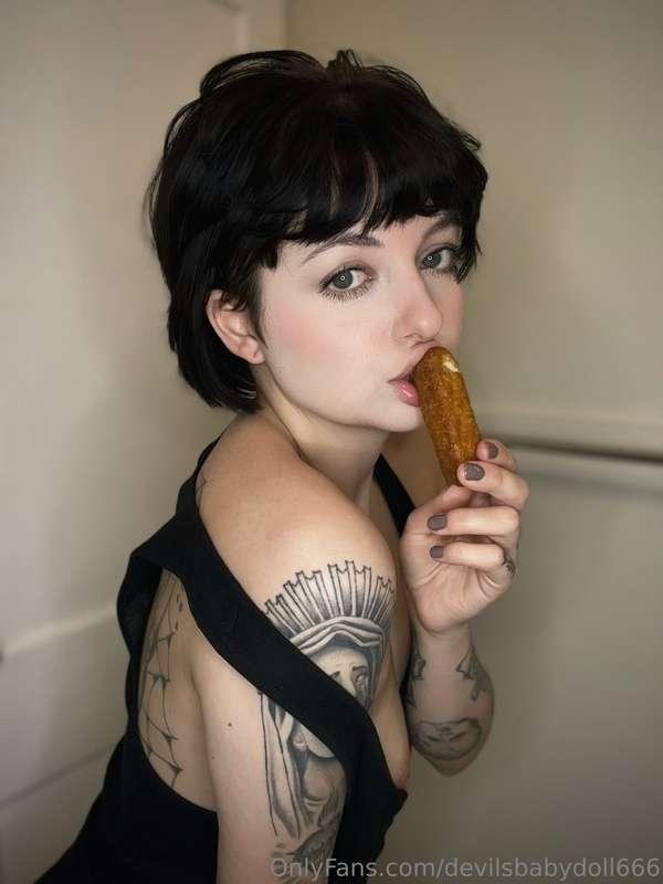 I love a good mozzarella stick 😍