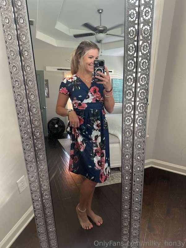 Average girl next door by day. . Your dirty cum slut by nigh..