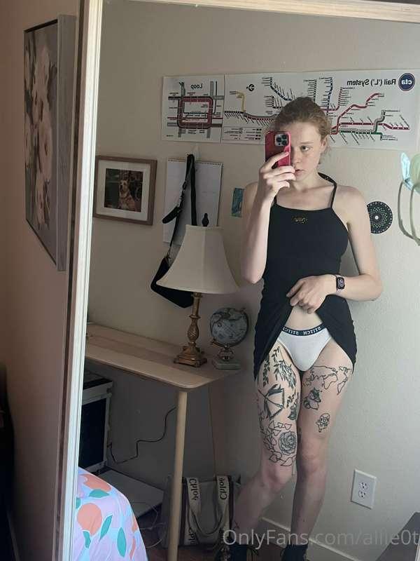 allie0t image #0