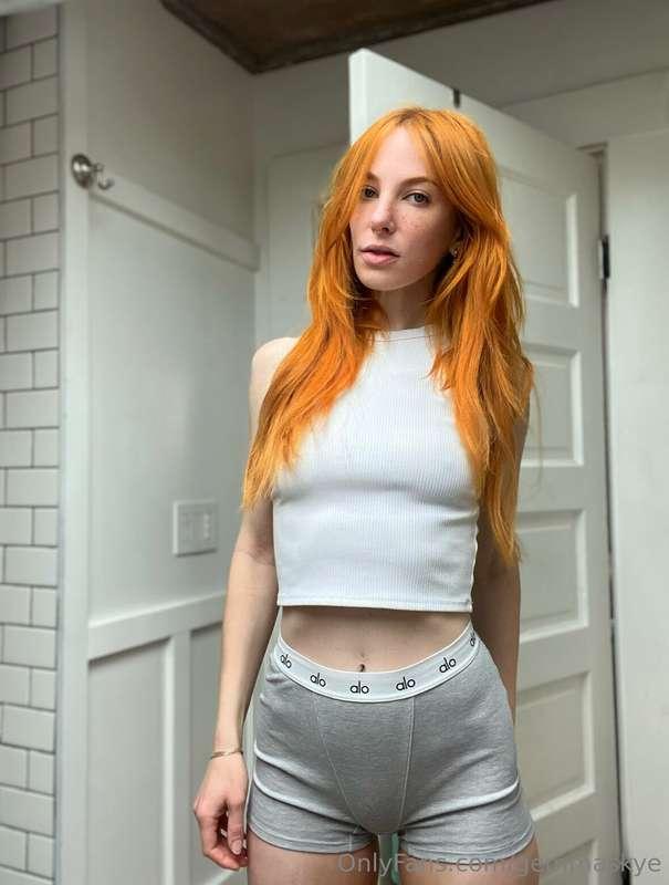 Full briefs appreciation post: throwback style 🧡