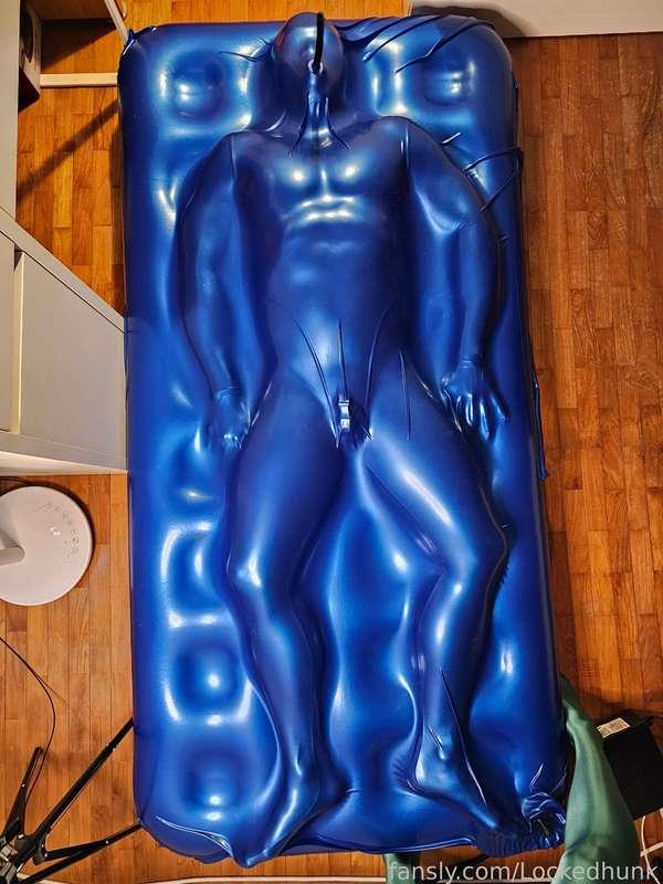lockedhunk image #4