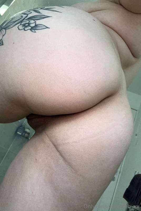 Let me show you my little pussy or ass in action 🥵😈💦