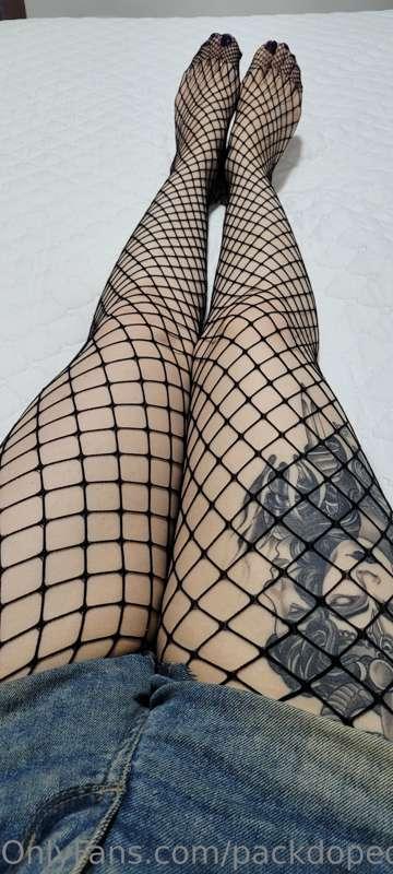 Ângulo é tudo né? Faz até parecer que eu tenho pernas, mas a..