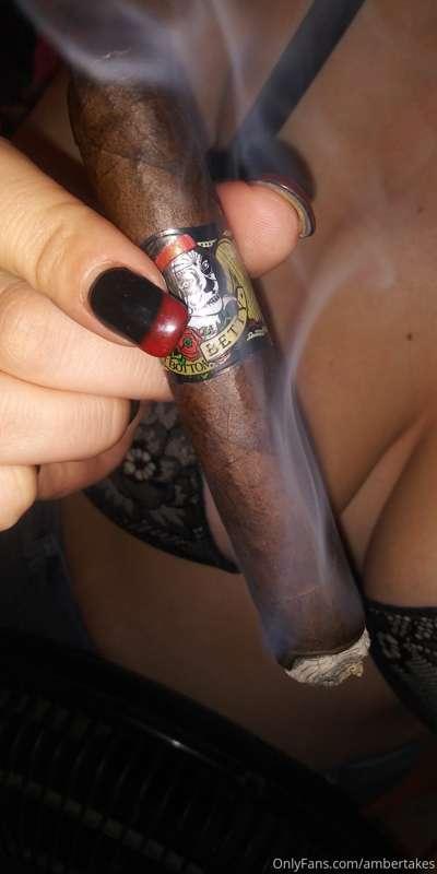 Gotta luv a cigar with a name like fatbottom betty