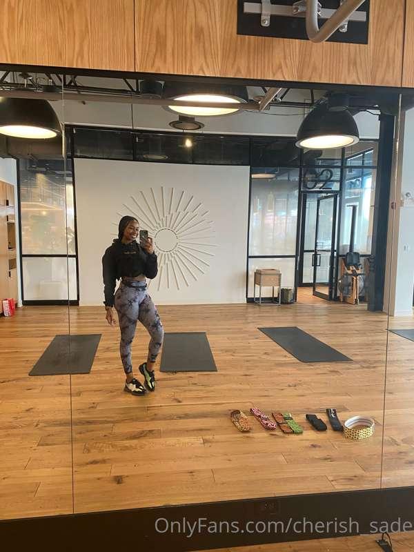 Your favorite fitness instructor. Let me work you out😅