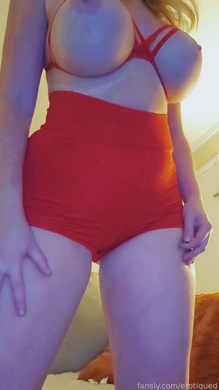 erotiqued image #4