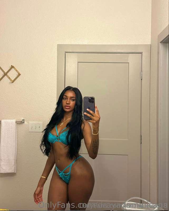 🚨 CLICK @ BELOW ON LIVE NOW🚨freckled dominican beauty @draya..