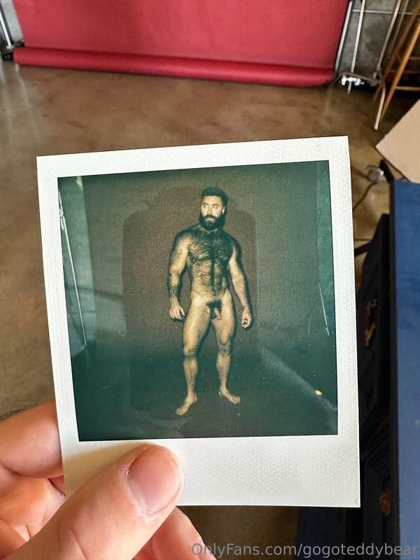 Polaroid of me on set for my latest photoshoot I did this mo..
