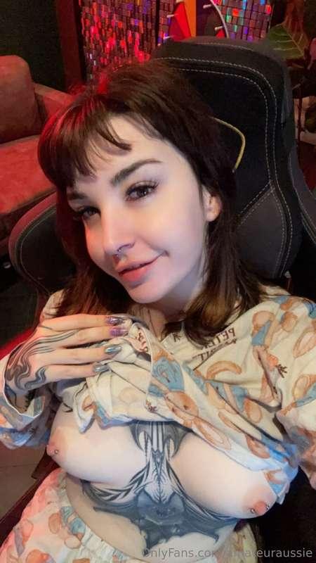 🦇