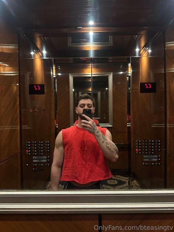 On my way to you👅