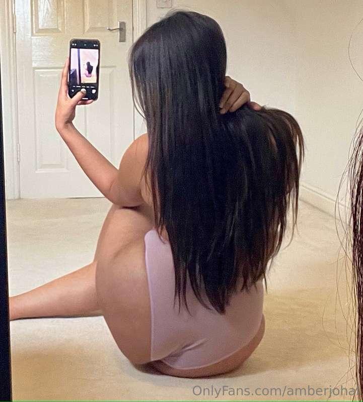 I want you handprints on my ass...✋🏽