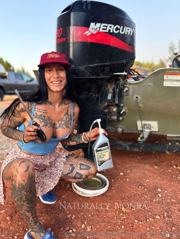 Changed the oil in my boat. Now I’m ready to go fishing! 