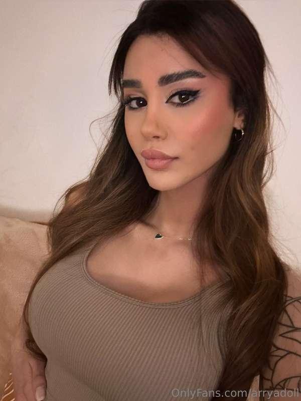 Just enough to keep you guessing 😉 💖