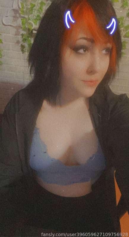 user396059627109756928 image #0