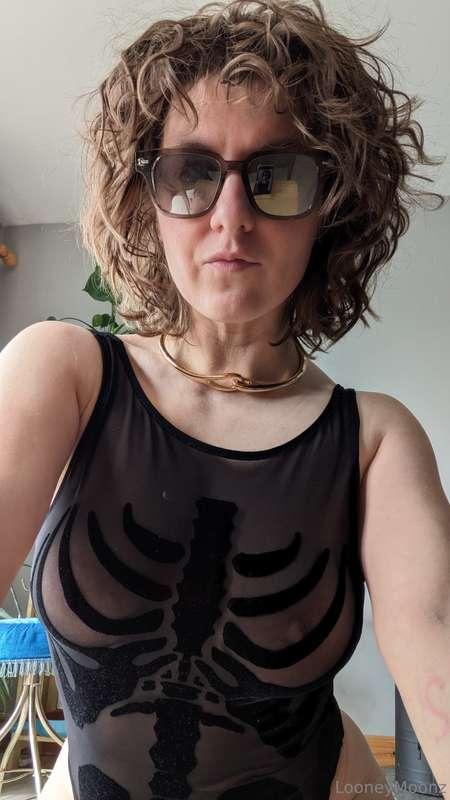 Wakey wakey! I've a hot photo set and a lil' video coming la..