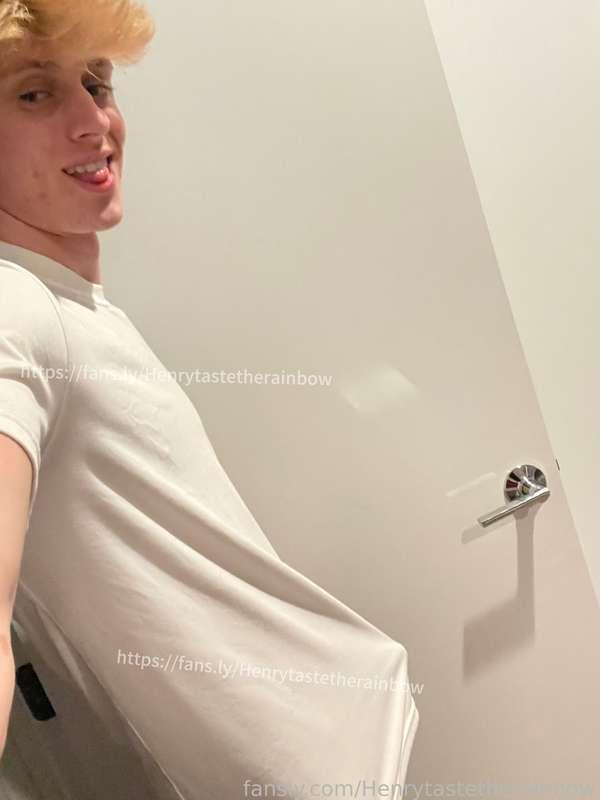 henrytastetherainbow image #1