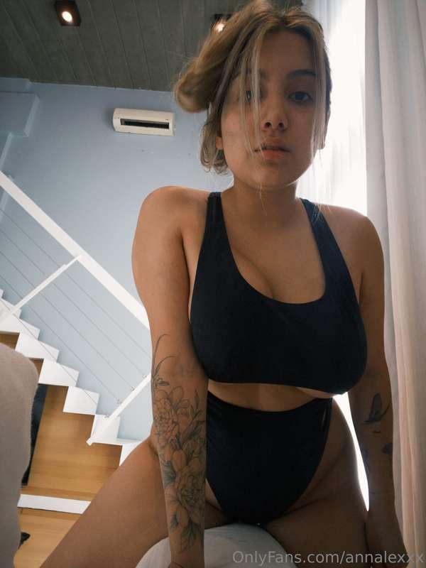 My legs are missing you in between them 🤭💁‍♀️