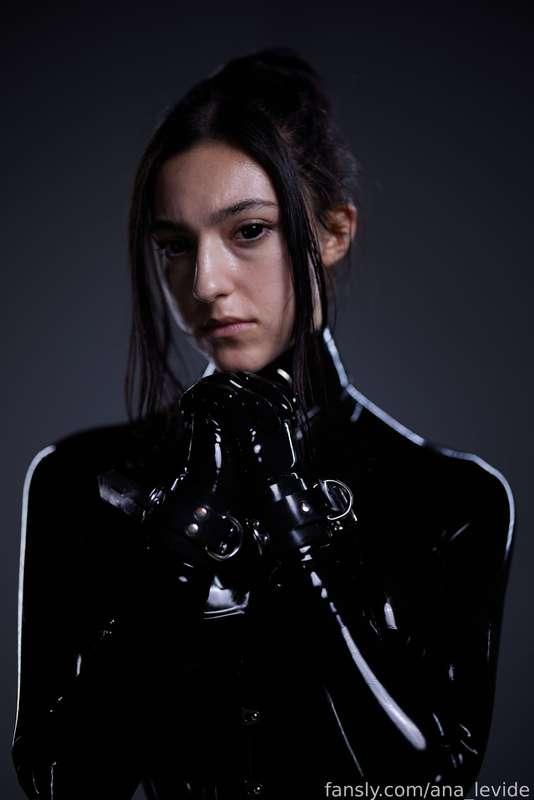 ana_levide image #213