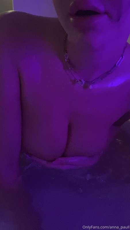 anna_paull image #0
