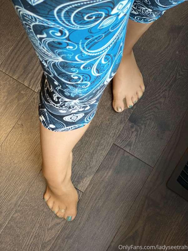 Time to pick my new pedi ...